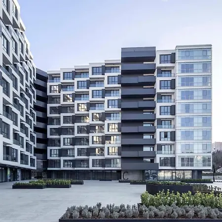 Апартаменты A Lovely And New Place In Beylikduzu Стамбул